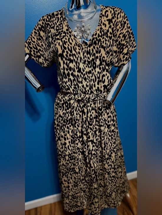 Sienna Sky Dresses & Skirts - Sienna Sky Leopard Print V-Neck Tie-Waist Midi Dress - Black on Beige